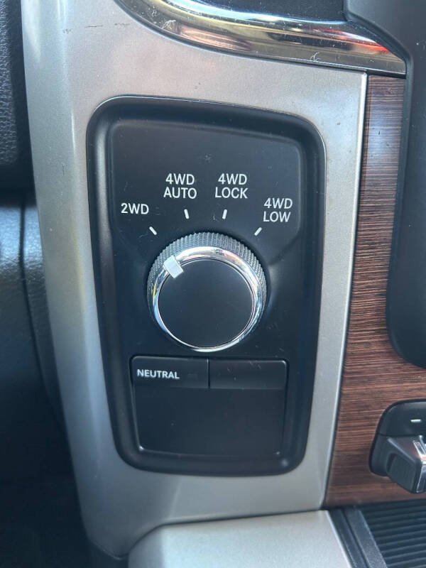 2013 RAM 1500 Laramie