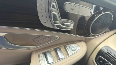 2019 Mercedes-Benz GLC GLC 300