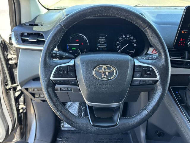 2023 Toyota Sienna