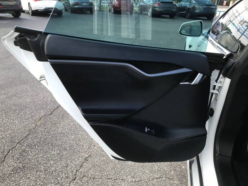 2021 Tesla Model S Long Range Plus