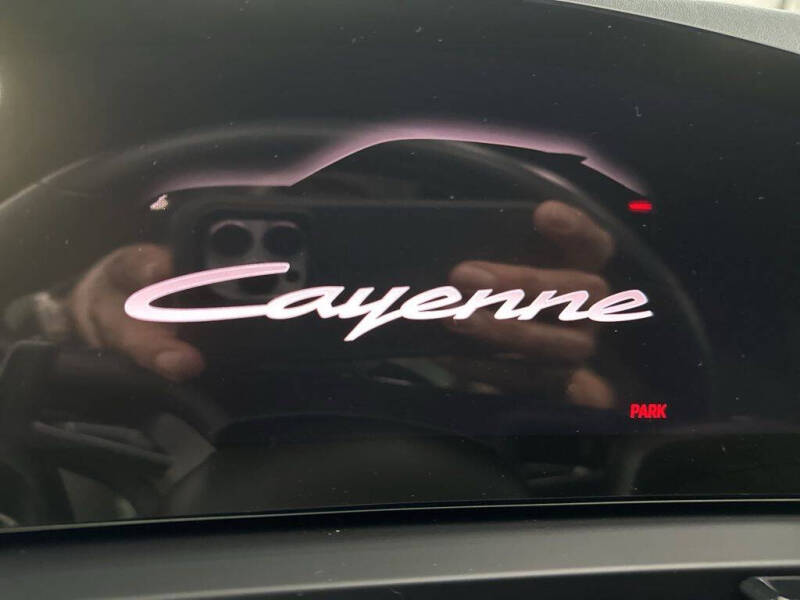 2024 Porsche Cayenne Coupe