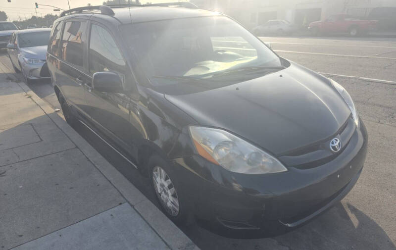2008 Toyota Sienna CE 8-Passenger