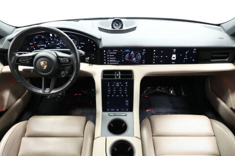 2022 Porsche Taycan 4 Cross Turismo