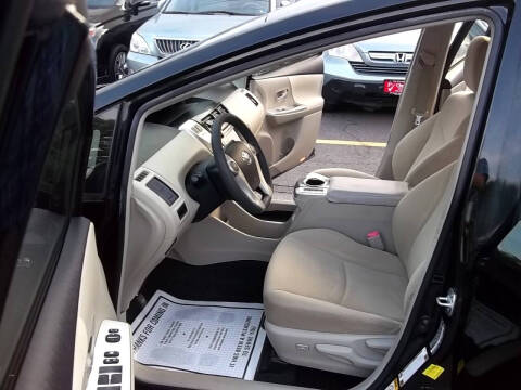 2012 Toyota Prius v Three