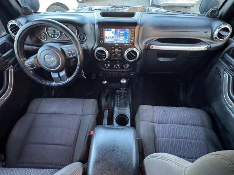 2011 Jeep Wrangler Unlimited Sahara