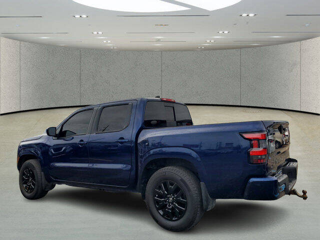 2023 Nissan Frontier SV