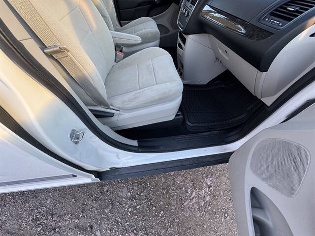 2012 Dodge Grand Caravan American Value Package