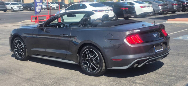 2020 Ford Mustang