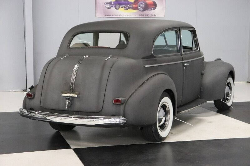 1940 Pontiac 1000