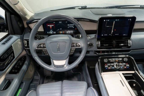 2019 Lincoln Navigator L Black Label