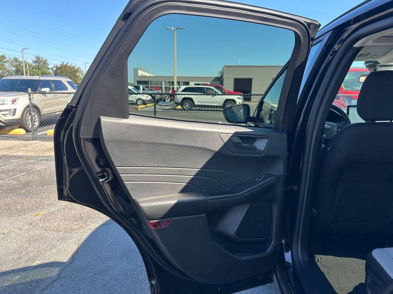 2025 Ford Escape Active