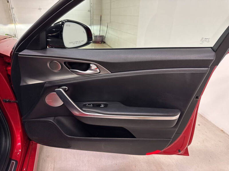 2020 Kia Stinger
