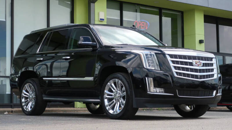 2018 Cadillac Escalade Luxury