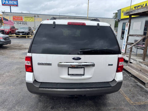 2012 Ford Expedition XLT