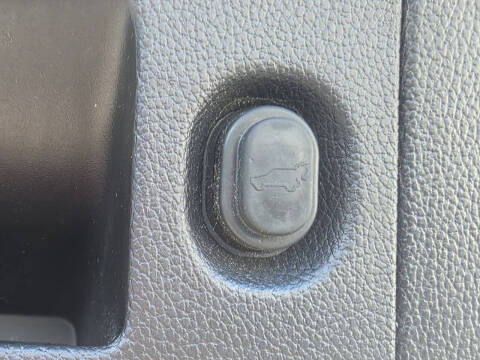 2017 Cadillac Escalade ESV Luxury