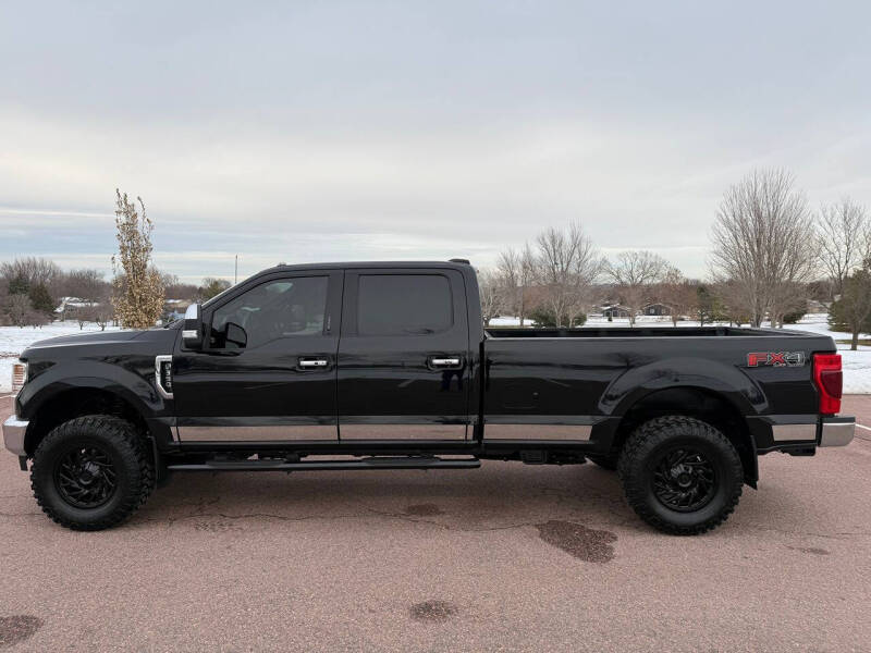 2022 Ford F-350 Super Duty Lariat