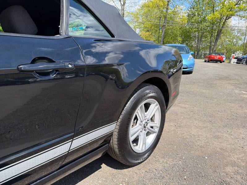 2014 Ford Mustang V6