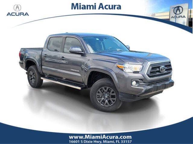 2021 Toyota Tacoma SR5's photo