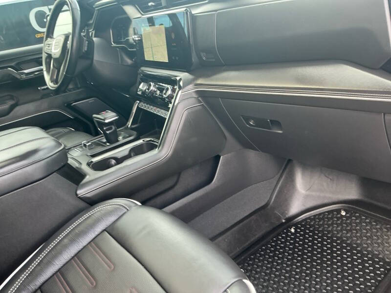 2023 GMC Sierra 1500 AT4X