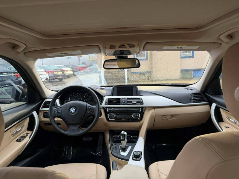 2018 BMW 3 Series 320i