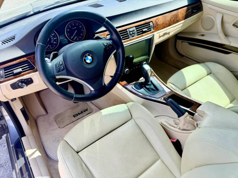 2011 BMW 3 Series 328i