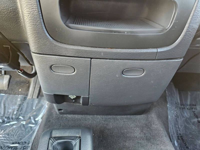 2004 Dodge Ram 2500 ST