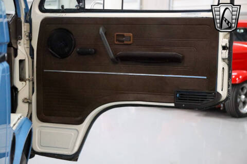 1982 Volkswagen Vanagon Camper