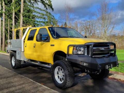 2006 Ford F-350 Super Duty for sale at CLEAR CHOICE AUTOMOTIVE in Milwaukie OR