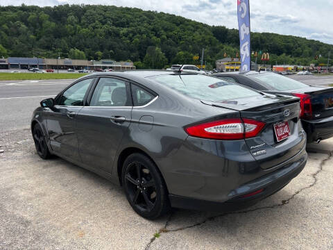 2014 Ford Fusion SE