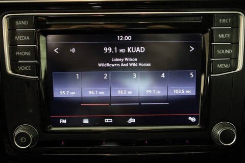 2016 Volkswagen Passat