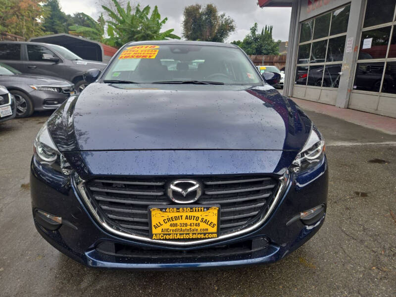 2018 Mazda MAZDA3 Touring