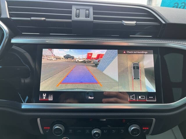 2022 Audi Q3 quattro S line Prem Plus 45 TFSI