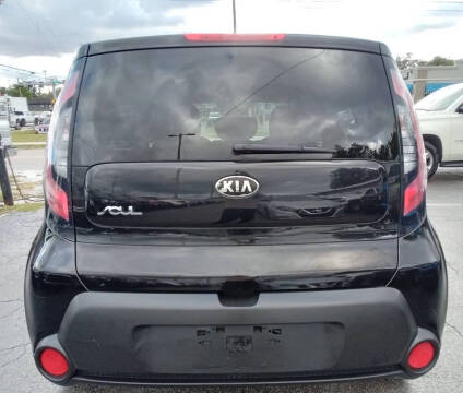 2014 Kia Soul +