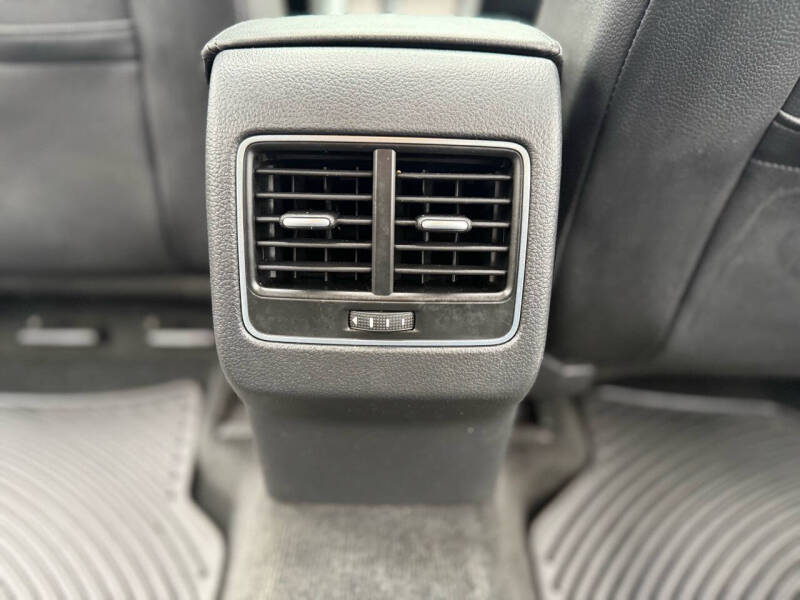 2014 Volkswagen Passat 2.0L TDI SE