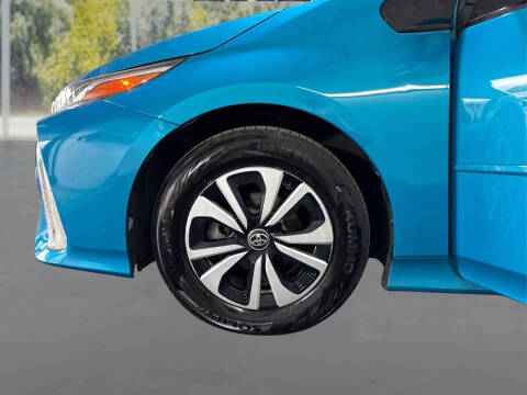 2017 Toyota Prius Prime Plus