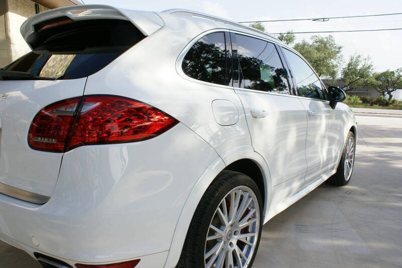 2012 Porsche Cayenne Tiptronic