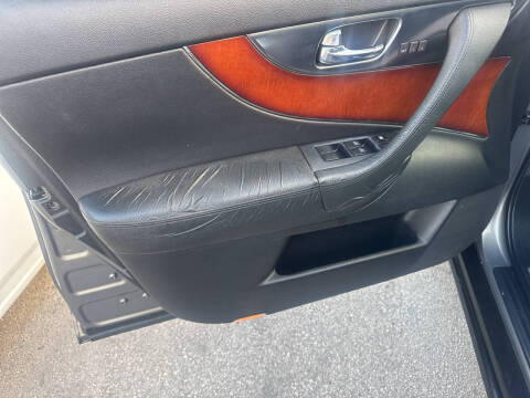 2009 Infiniti FX35