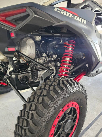 2025 Can-Am Maverick R X RS with Smart-sho