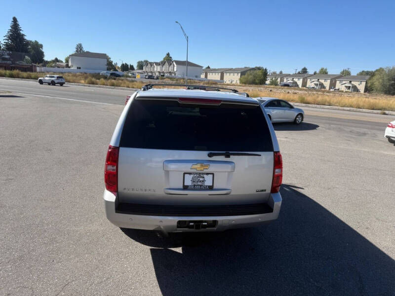 2010 Chevrolet Suburban LT