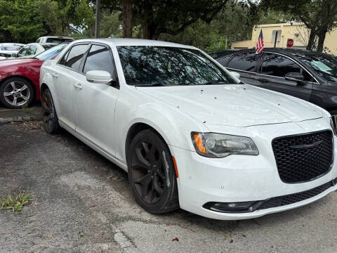2021 Chrysler 300 S V6