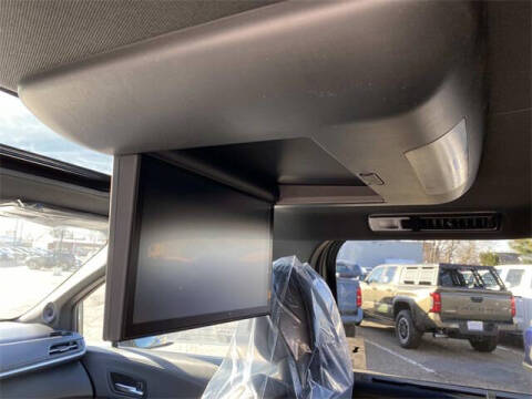 2026 Toyota Sienna Limited 7-Passenger