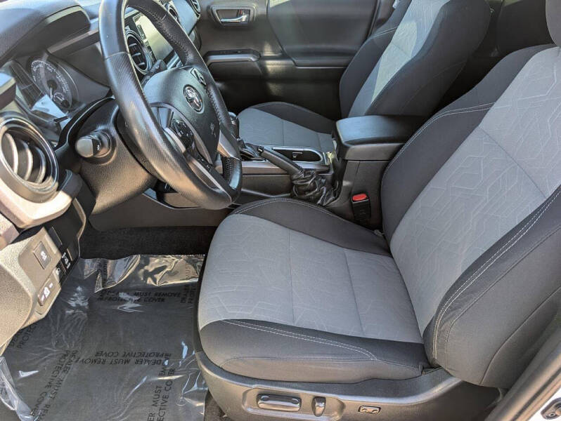 2022 Toyota Tacoma TRD Off-Road