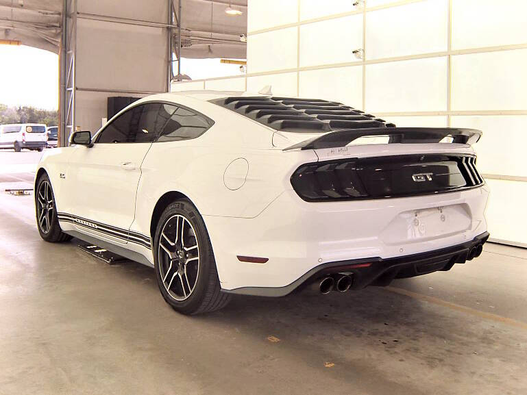 2020 Ford Mustang