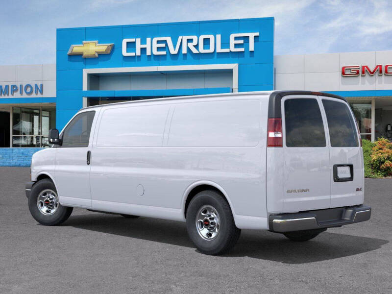 2026 GMC Savana 2500