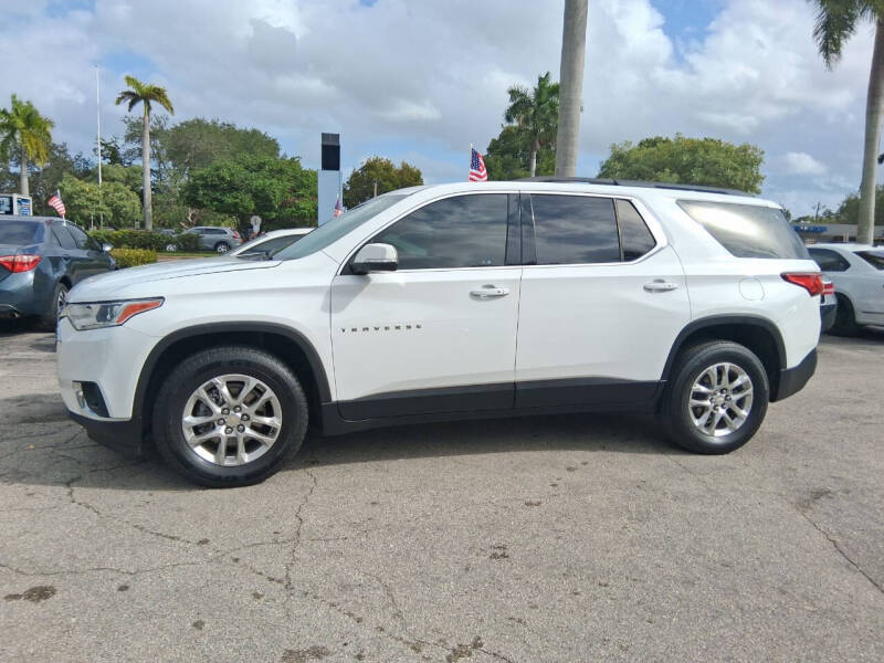 2021 Chevrolet Traverse LT Cloth