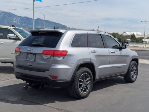 2019 Jeep Grand Cherokee Laredo E
