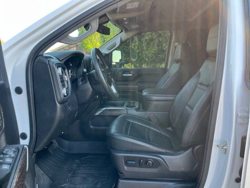 2023 GMC Sierra 3500HD