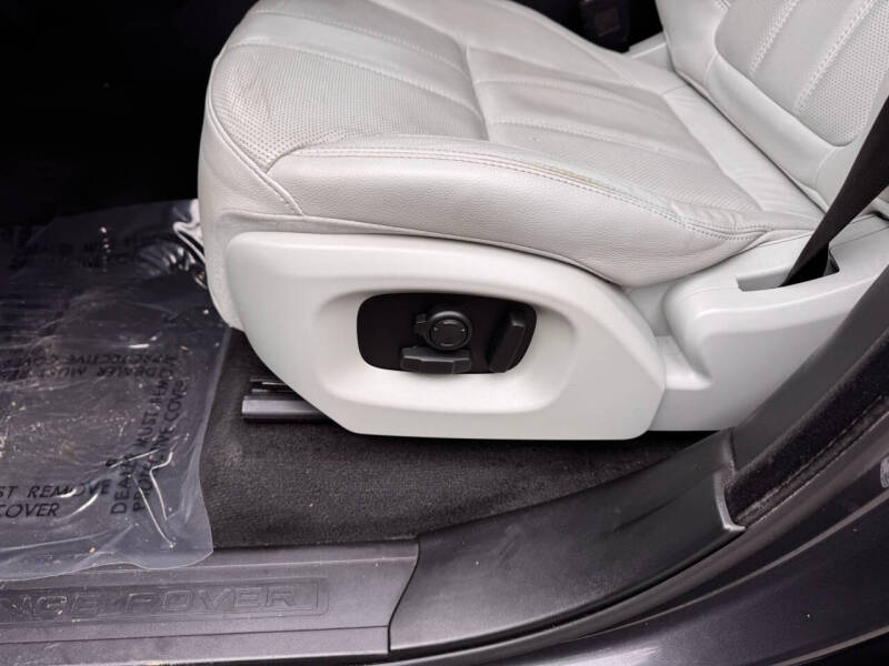 2016 Land Rover Range Rover Sport SE