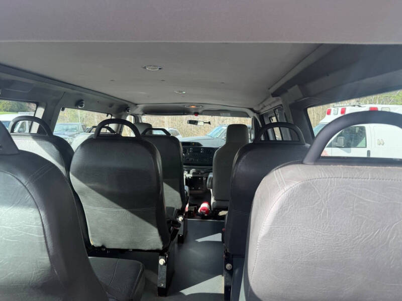 2013 Ford E-Series