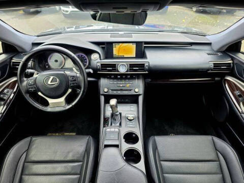 2016 Lexus RC 200t